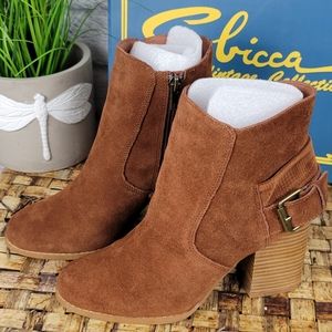 Sbicca suede boots 6.5